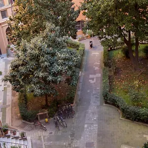 https://la-pausa.it-romehotels.com