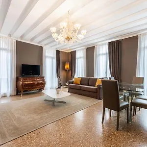 Apartament San Teodoro Palace - Luxury